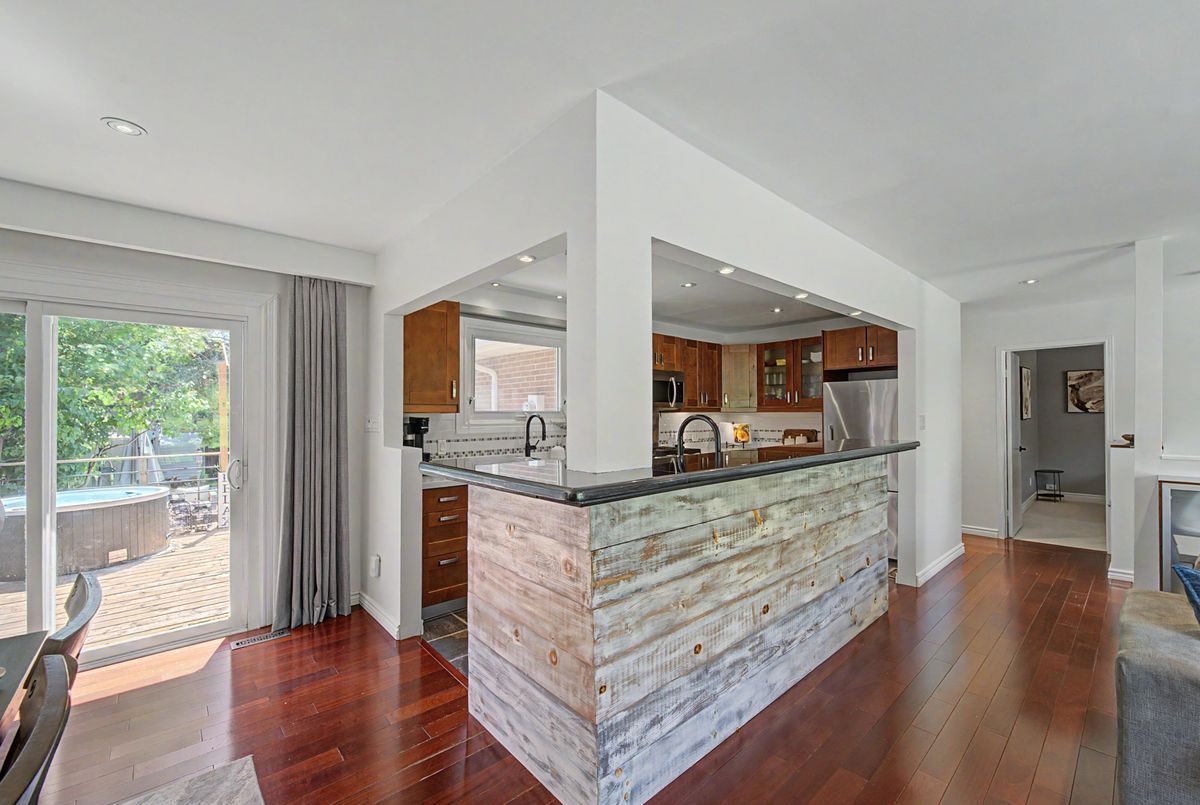 78 Charlottetown Boulevard 78 Charlottetown Boulevard Toronto E10
