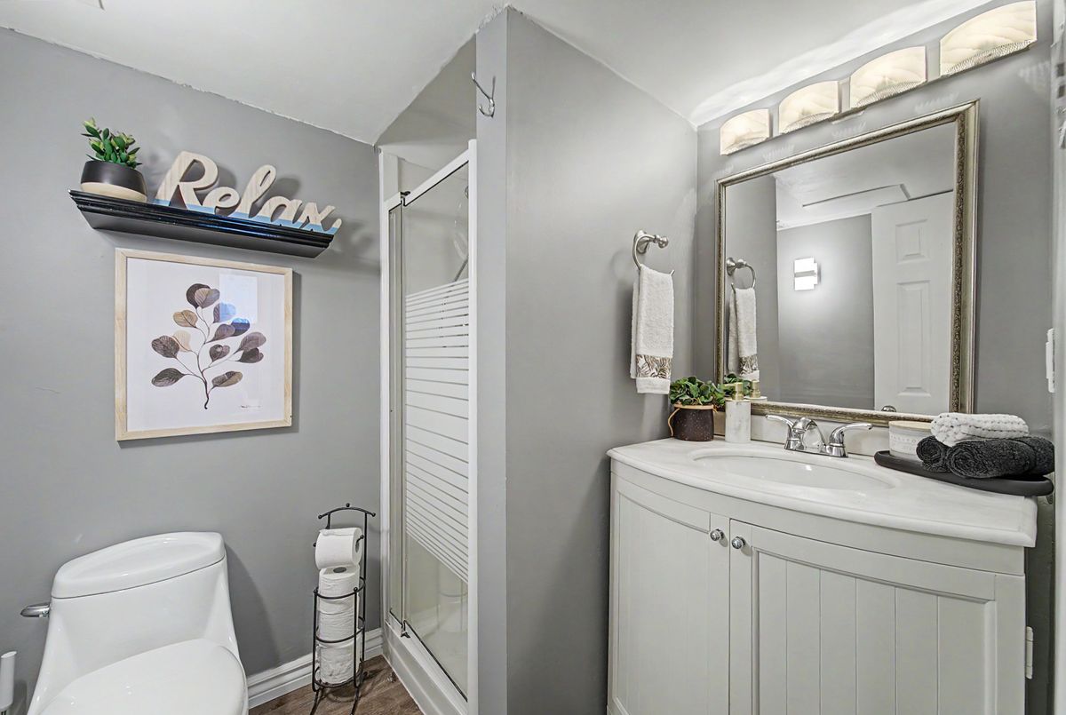 78 Charlottetown Boulevard 78 Charlottetown Boulevard Toronto E10