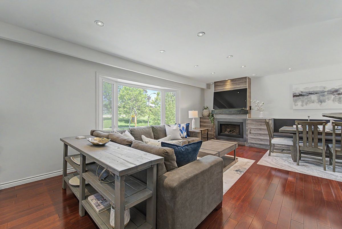 78 Charlottetown Boulevard 78 Charlottetown Boulevard Toronto E10