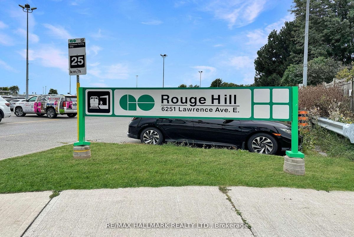 78 Charlottetown Boulevard 78 Charlottetown Boulevard Toronto E10