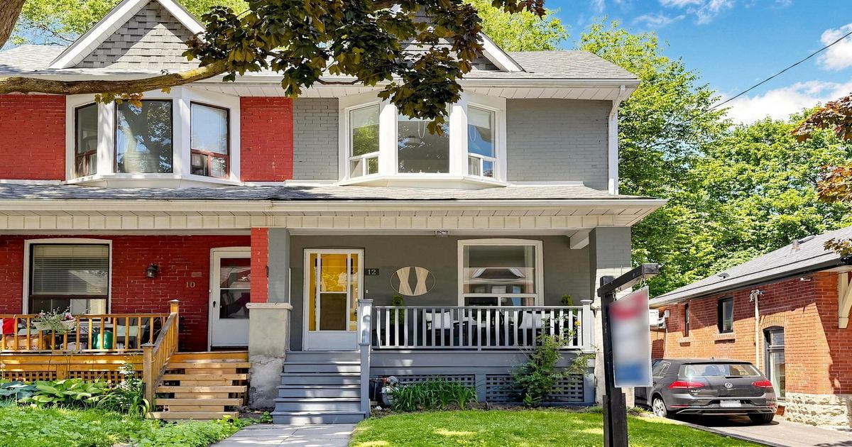 12 Richard Avenue Toronto E01