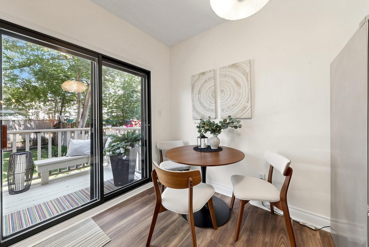 12 Richard Avenue 12 Richard Avenue Toronto E01