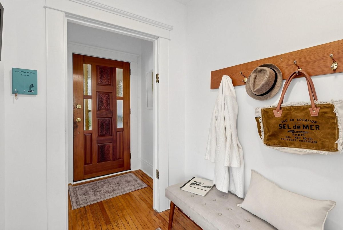 12 Richard Avenue 12 Richard Avenue Toronto E01
