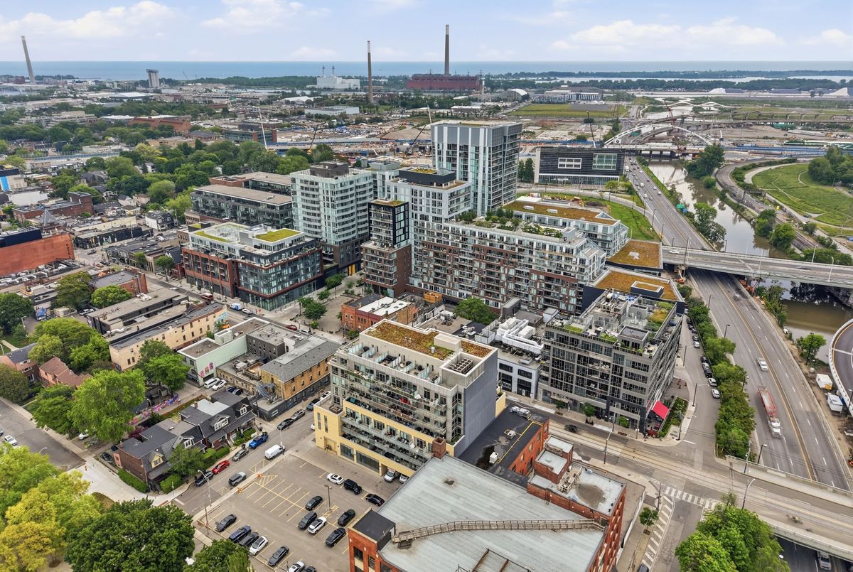 602-630 Queen Street E 602-630 Queen Street E Toronto E01