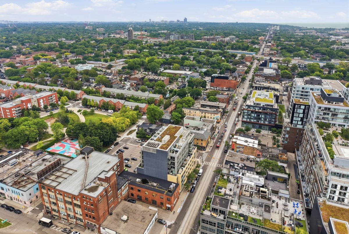 602-630 Queen Street E 602-630 Queen Street E Toronto E01