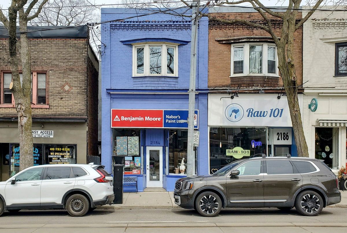 2184 Queen Street E 2184 Queen Street E Toronto E02