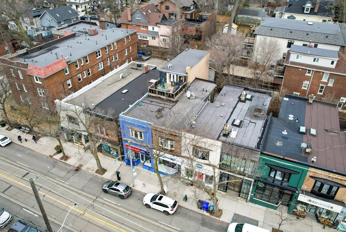 2184 Queen Street E 2184 Queen Street E Toronto E02