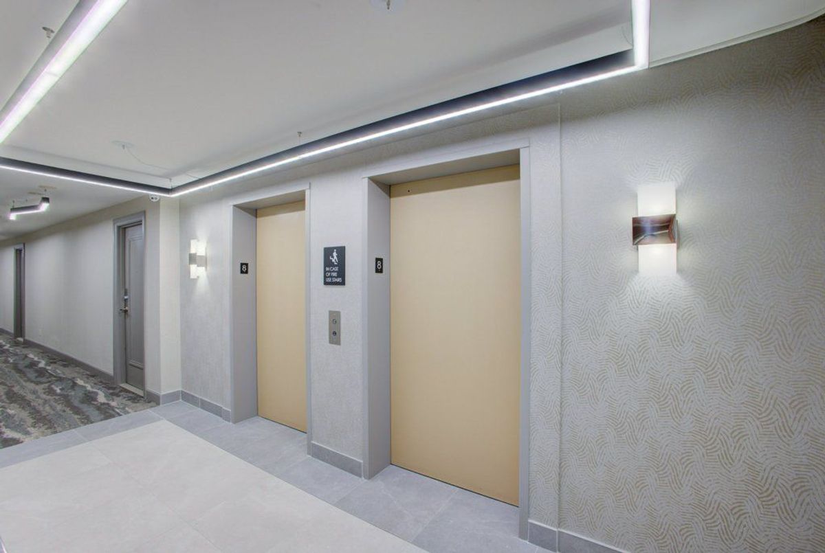 img-gallery
