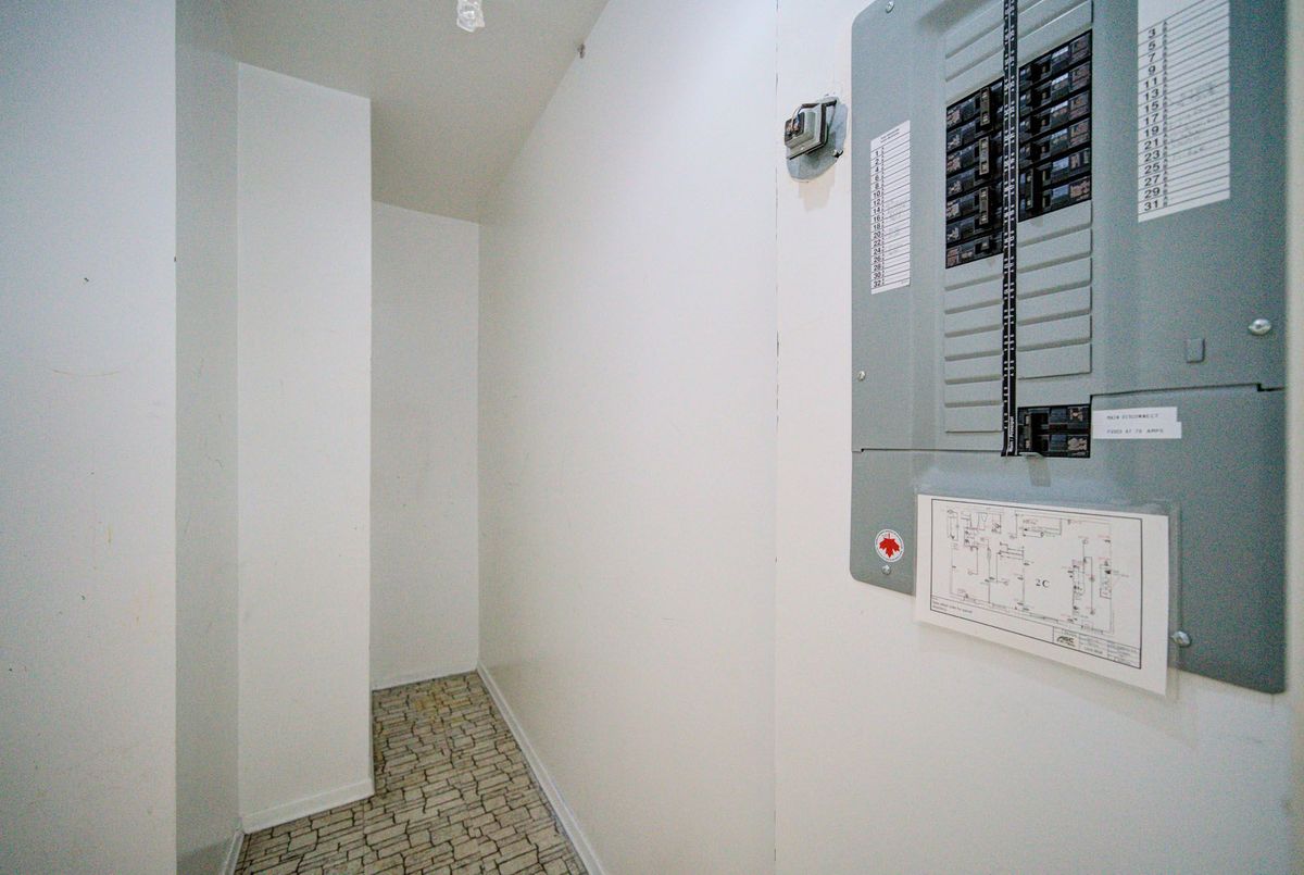 img-gallery