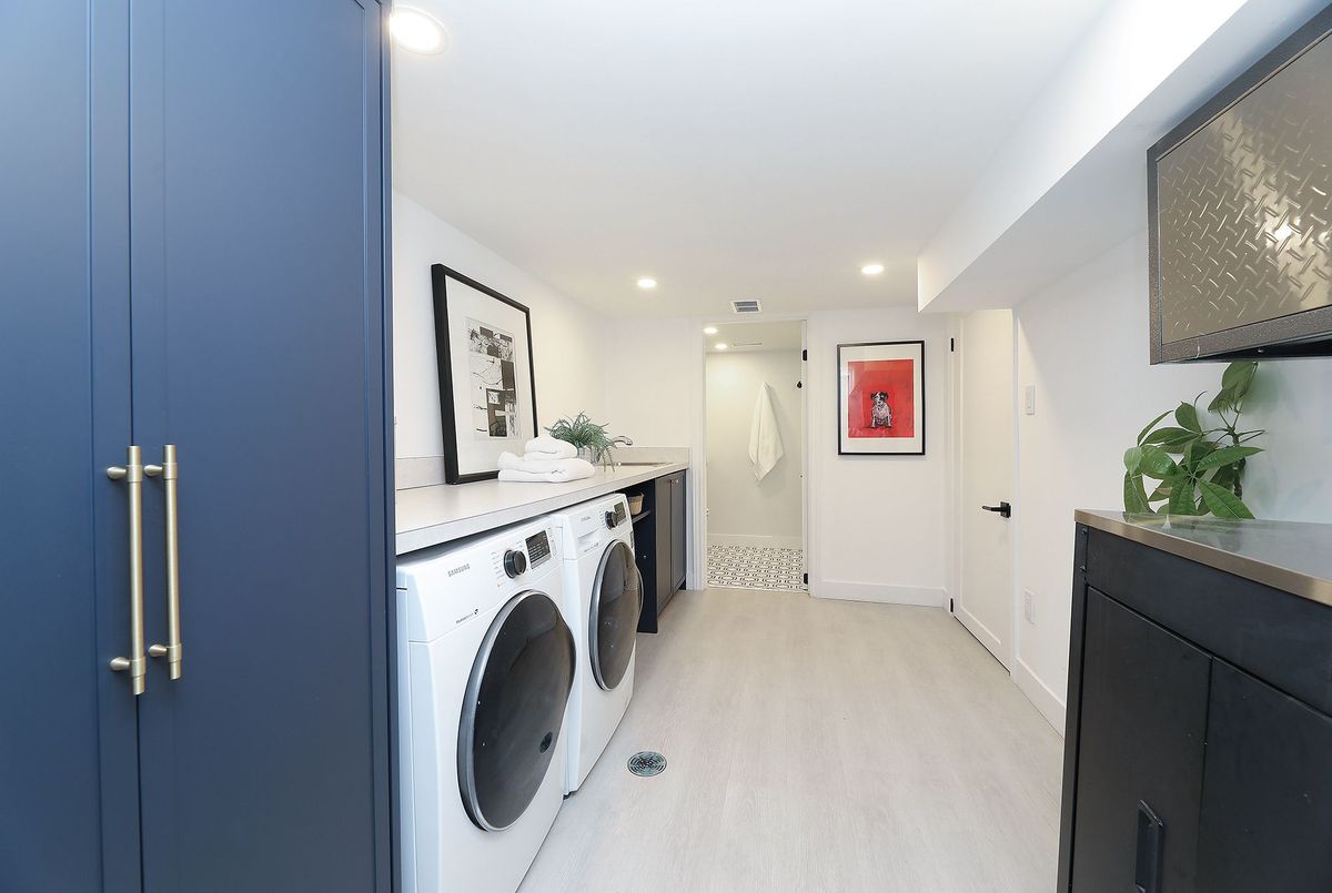 339 Scarborough Road 339 Scarborough Road Toronto E02
