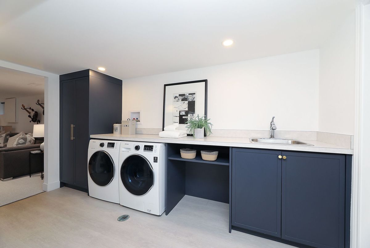 339 Scarborough Road 339 Scarborough Road Toronto E02