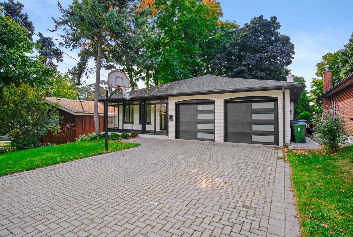 78 Agincourt Drive 78 Agincourt Drive Toronto E07