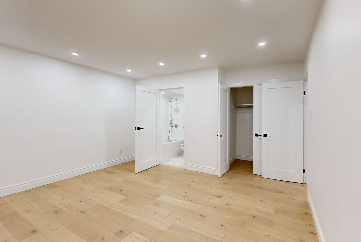 78 Agincourt Drive 78 Agincourt Drive Toronto E07
