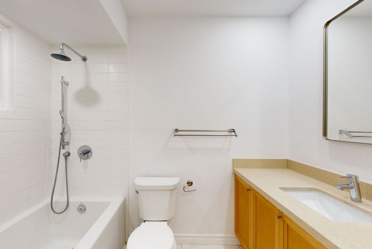 78 Agincourt Drive 78 Agincourt Drive Toronto E07