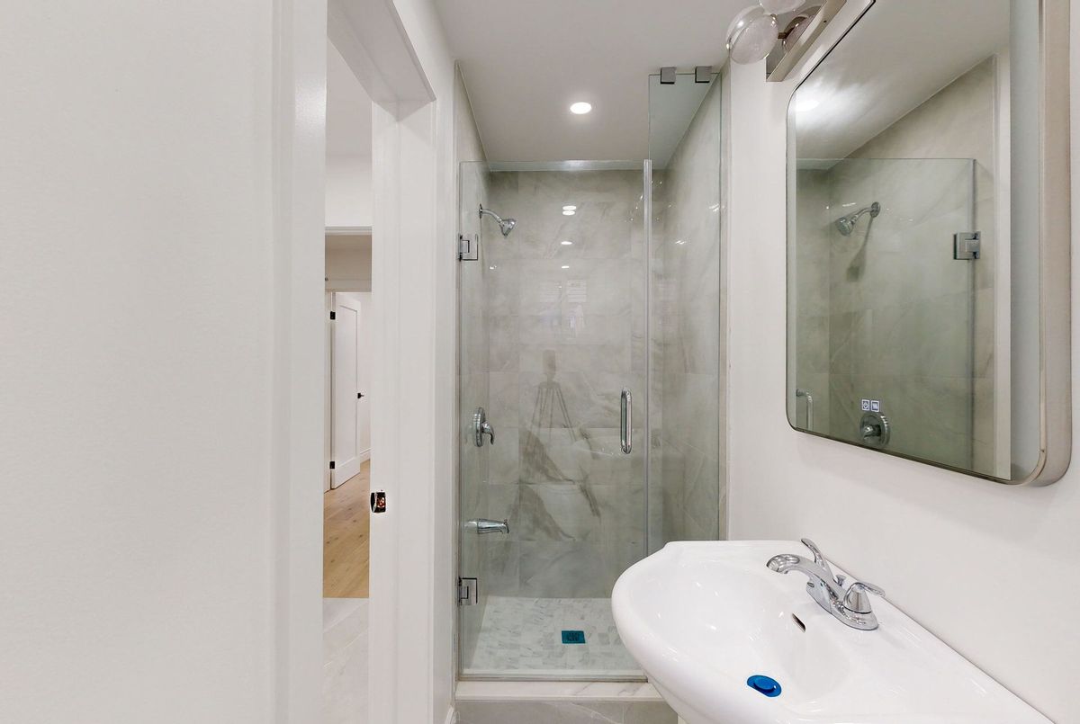 78 Agincourt Drive 78 Agincourt Drive Toronto E07