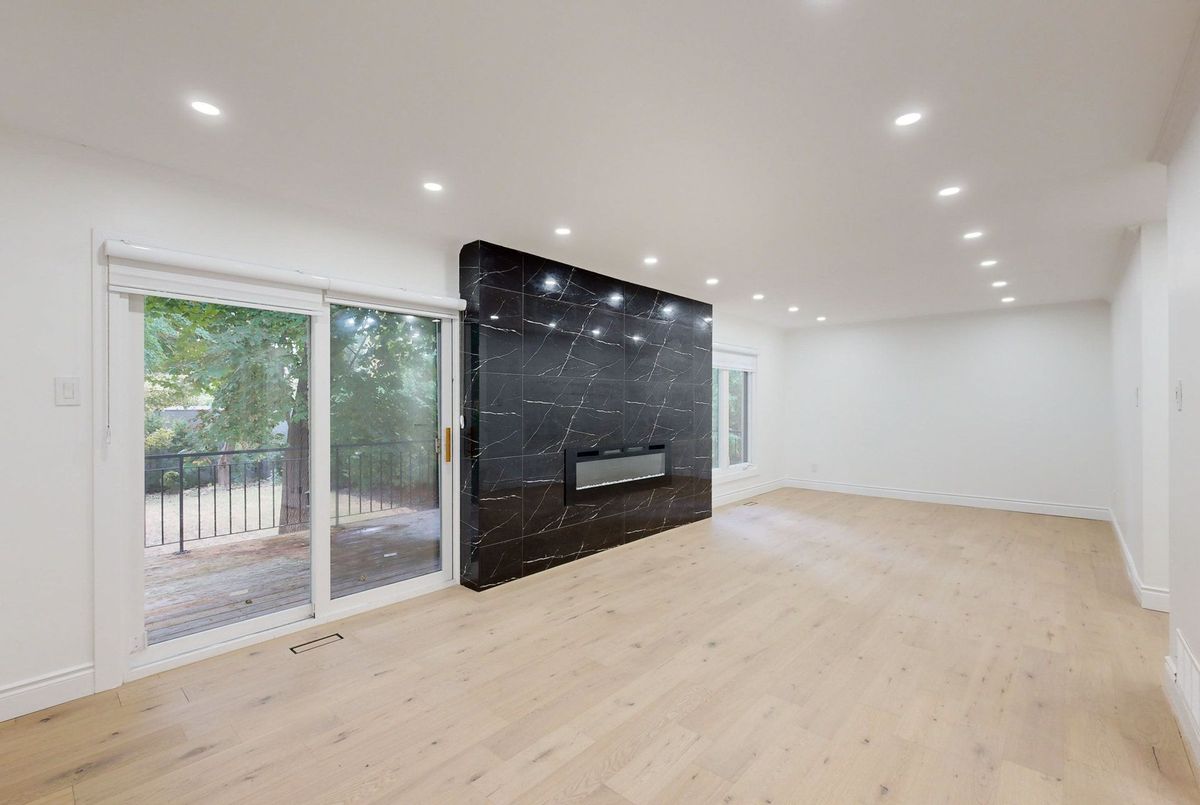 78 Agincourt Drive 78 Agincourt Drive Toronto E07