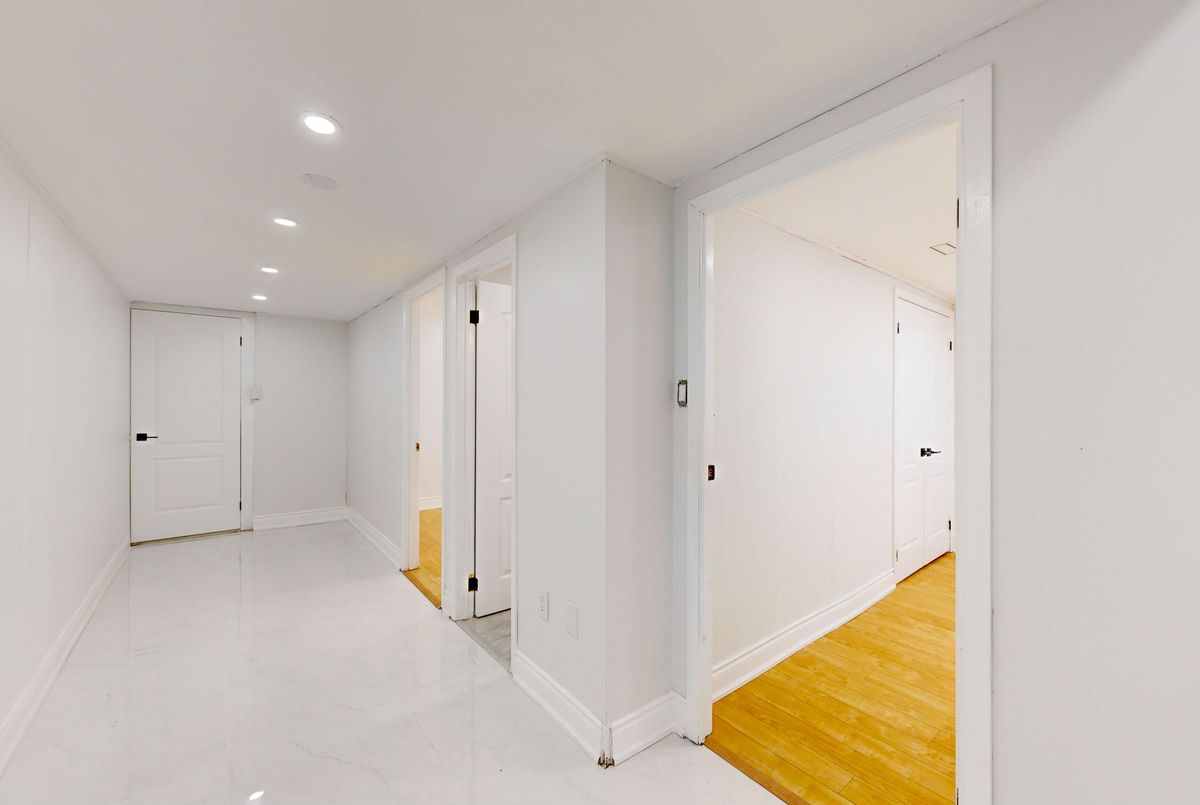 78 Agincourt Drive 78 Agincourt Drive Toronto E07