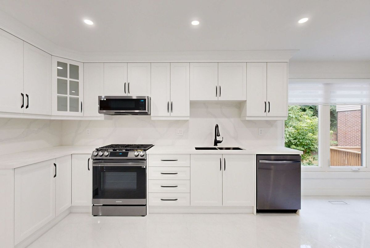 78 Agincourt Drive 78 Agincourt Drive Toronto E07