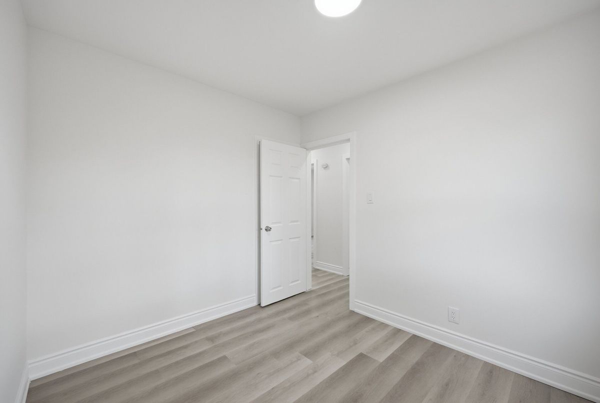 651 Olive Avenue 651 Olive Avenue Oshawa