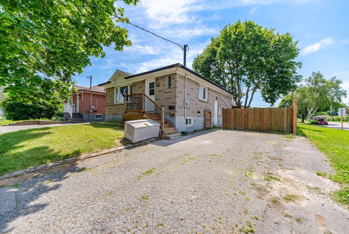 651 Olive Avenue 651 Olive Avenue Oshawa