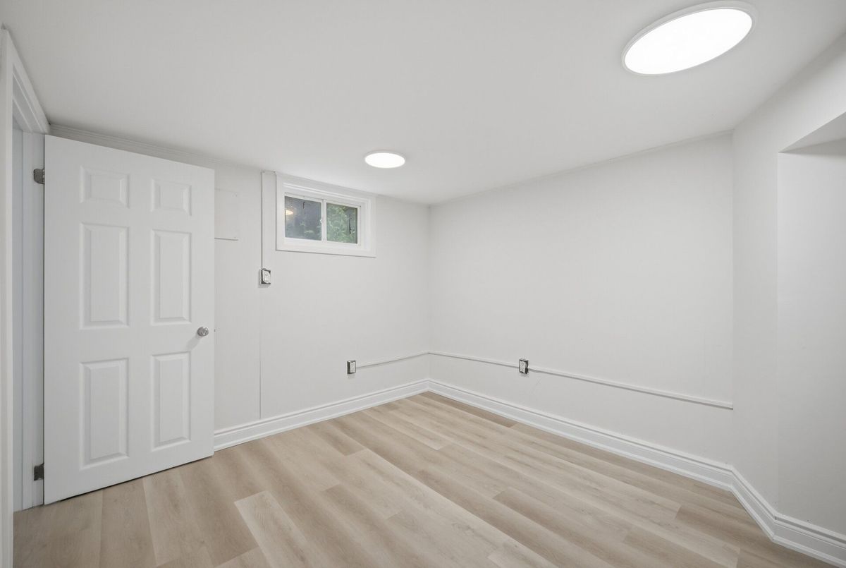 651 Olive Avenue 651 Olive Avenue Oshawa