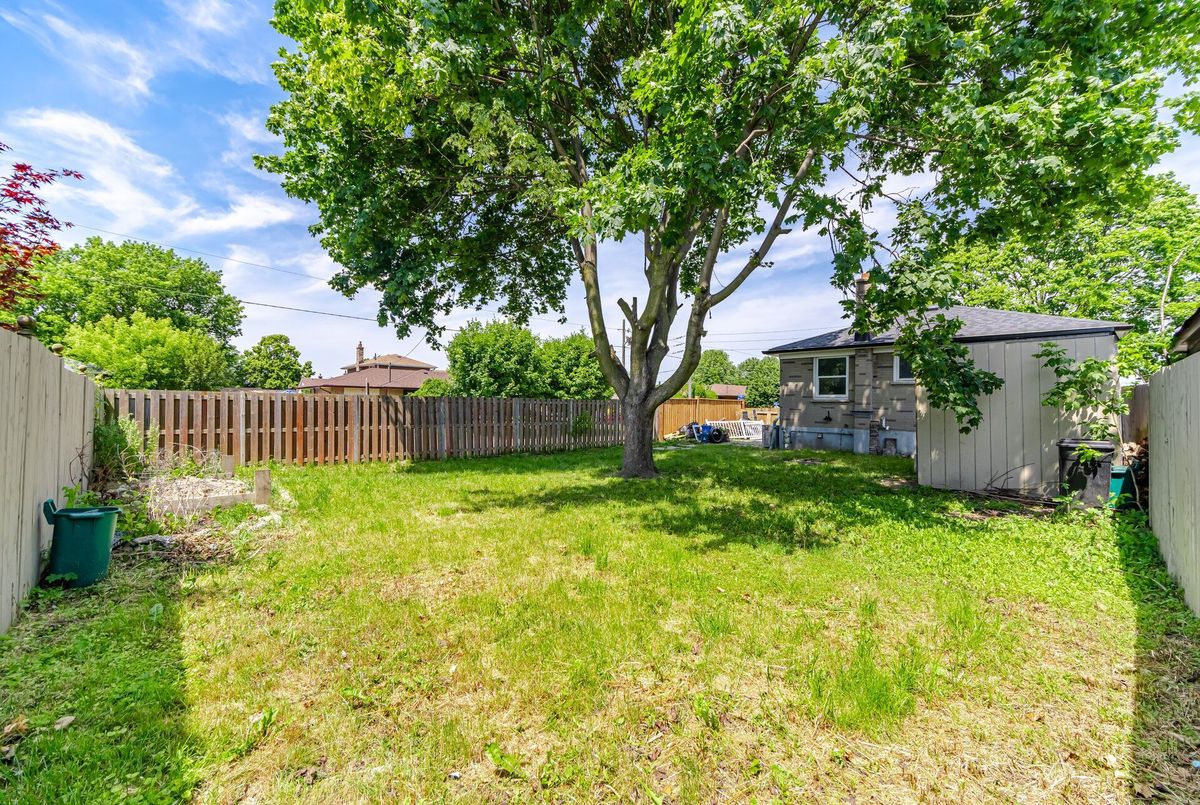 651 Olive Avenue 651 Olive Avenue Oshawa