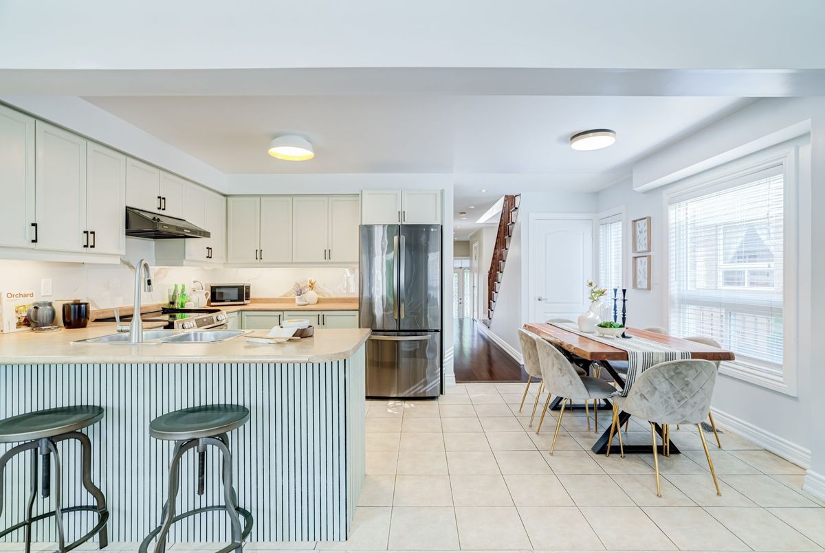 55 Unsworth Crescent 55 Unsworth Crescent Ajax
