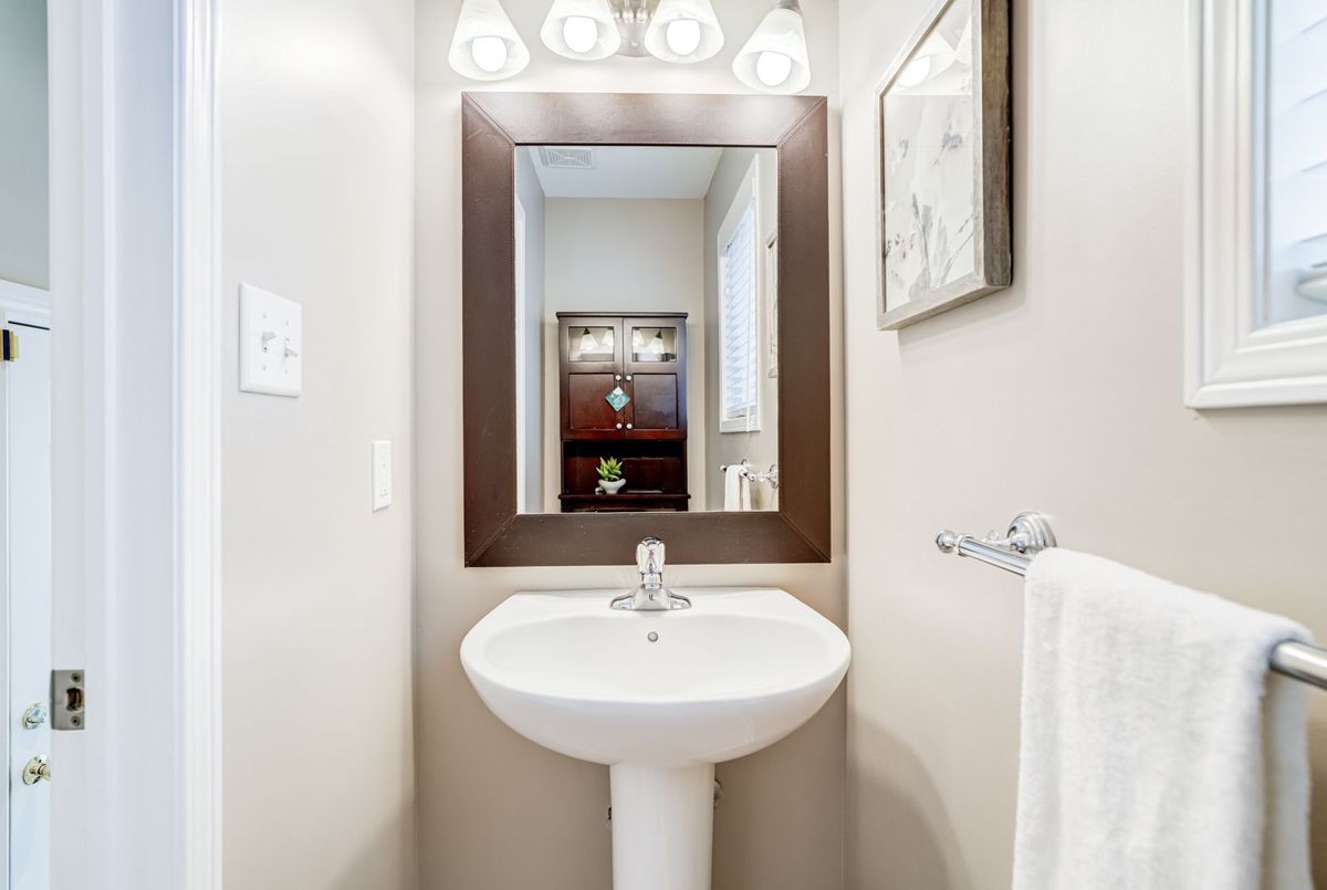 55 Unsworth Crescent 55 Unsworth Crescent Ajax