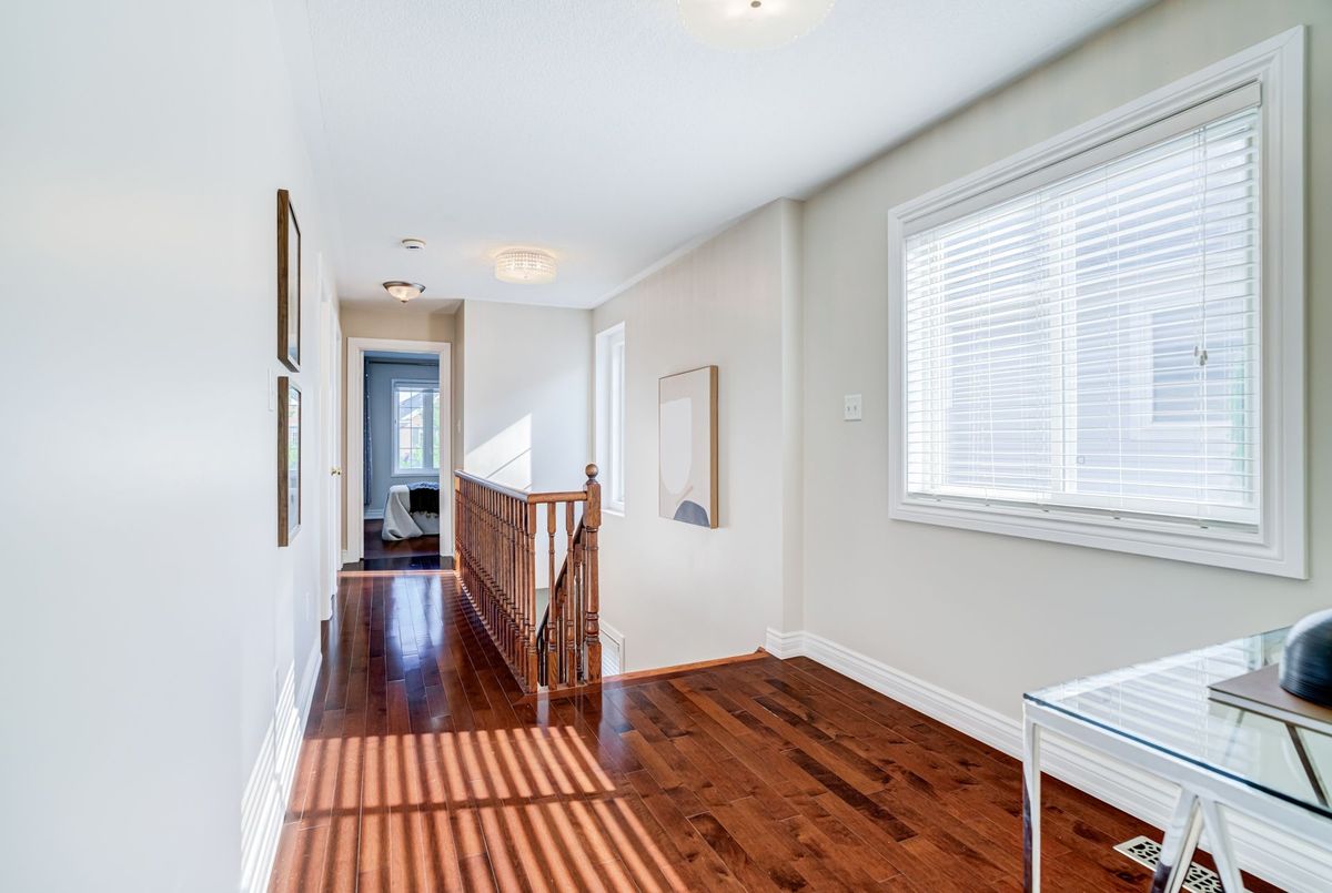 55 Unsworth Crescent 55 Unsworth Crescent Ajax
