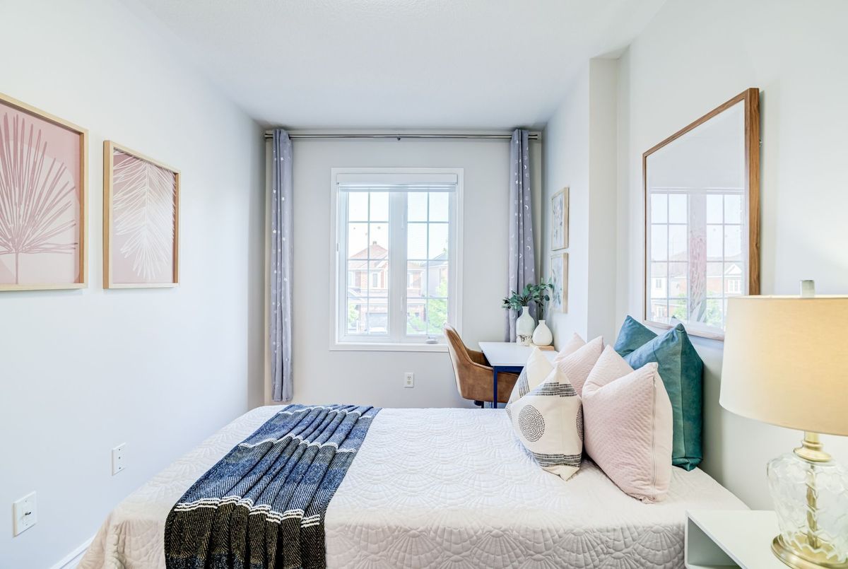 55 Unsworth Crescent 55 Unsworth Crescent Ajax