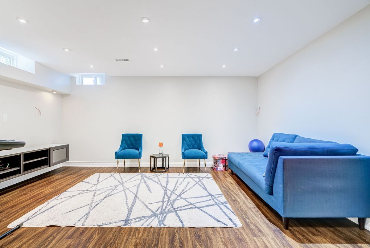 55 Unsworth Crescent 55 Unsworth Crescent Ajax