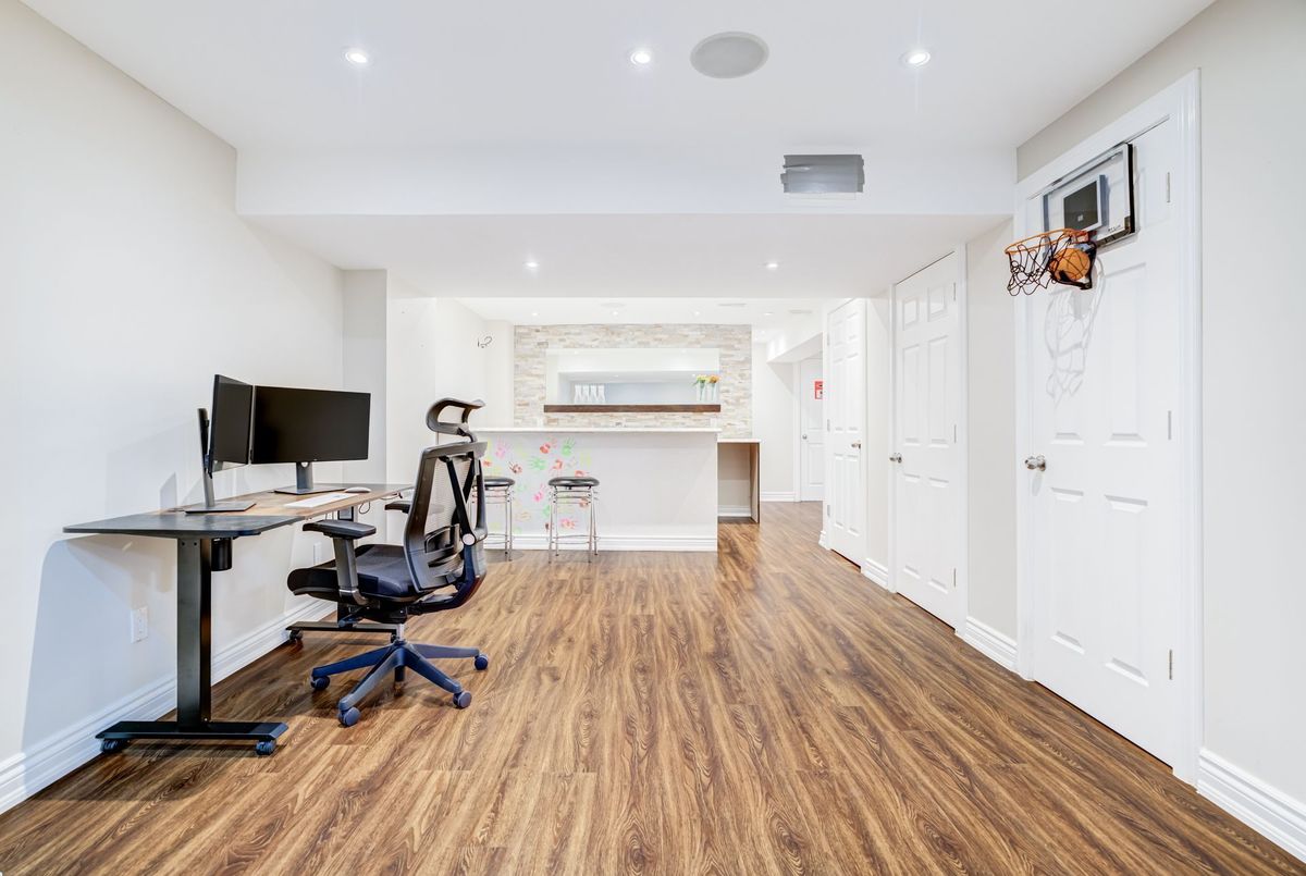 55 Unsworth Crescent 55 Unsworth Crescent Ajax