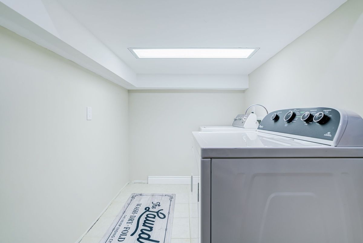 55 Unsworth Crescent 55 Unsworth Crescent Ajax
