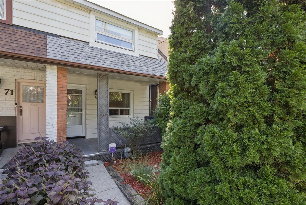 69 Alton Avenue 69 Alton Avenue Toronto E01