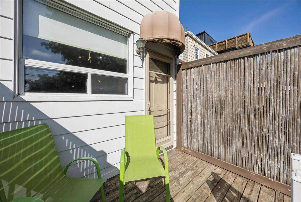 69 Alton Avenue 69 Alton Avenue Toronto E01