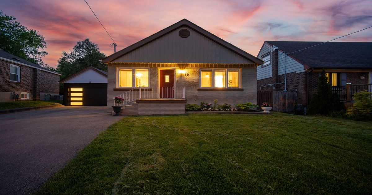 18 Adanac Drive Toronto E08