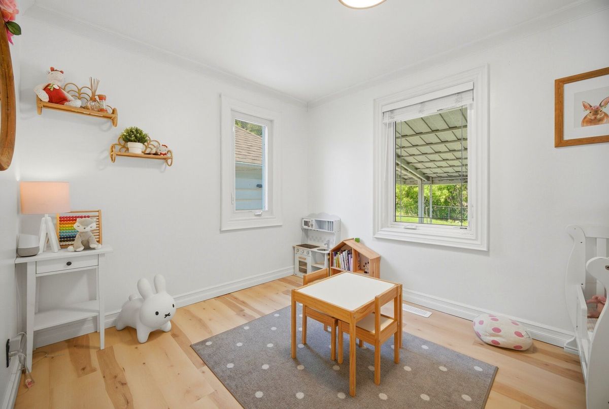 18 Adanac Drive 18 Adanac Drive Toronto E08