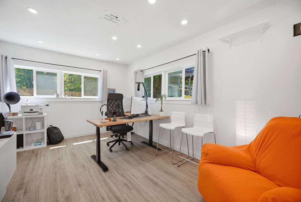 18 Adanac Drive 18 Adanac Drive Toronto E08