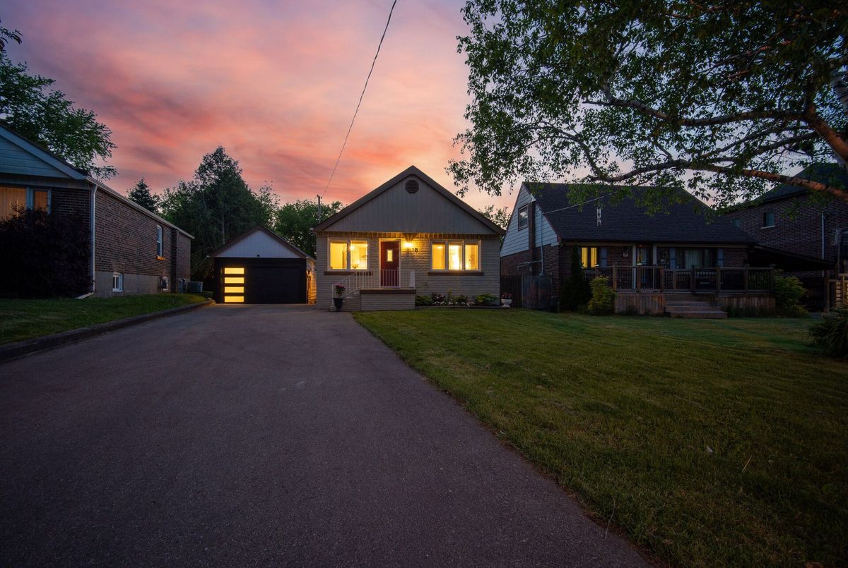18 Adanac Drive 18 Adanac Drive Toronto E08
