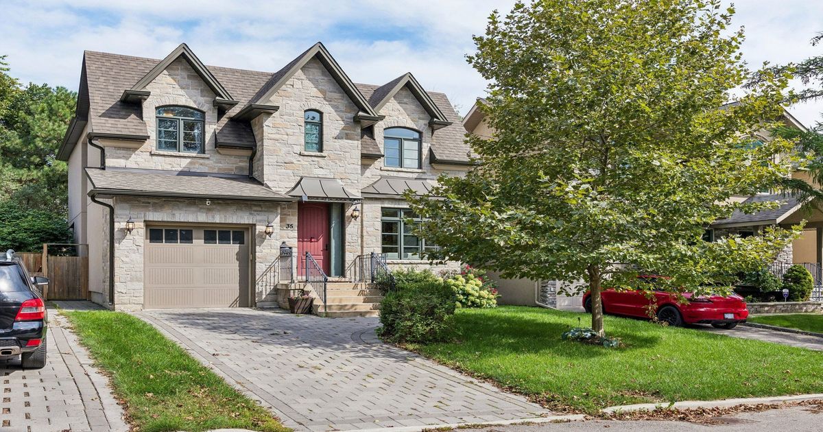 35 Neilson Avenue Toronto E08