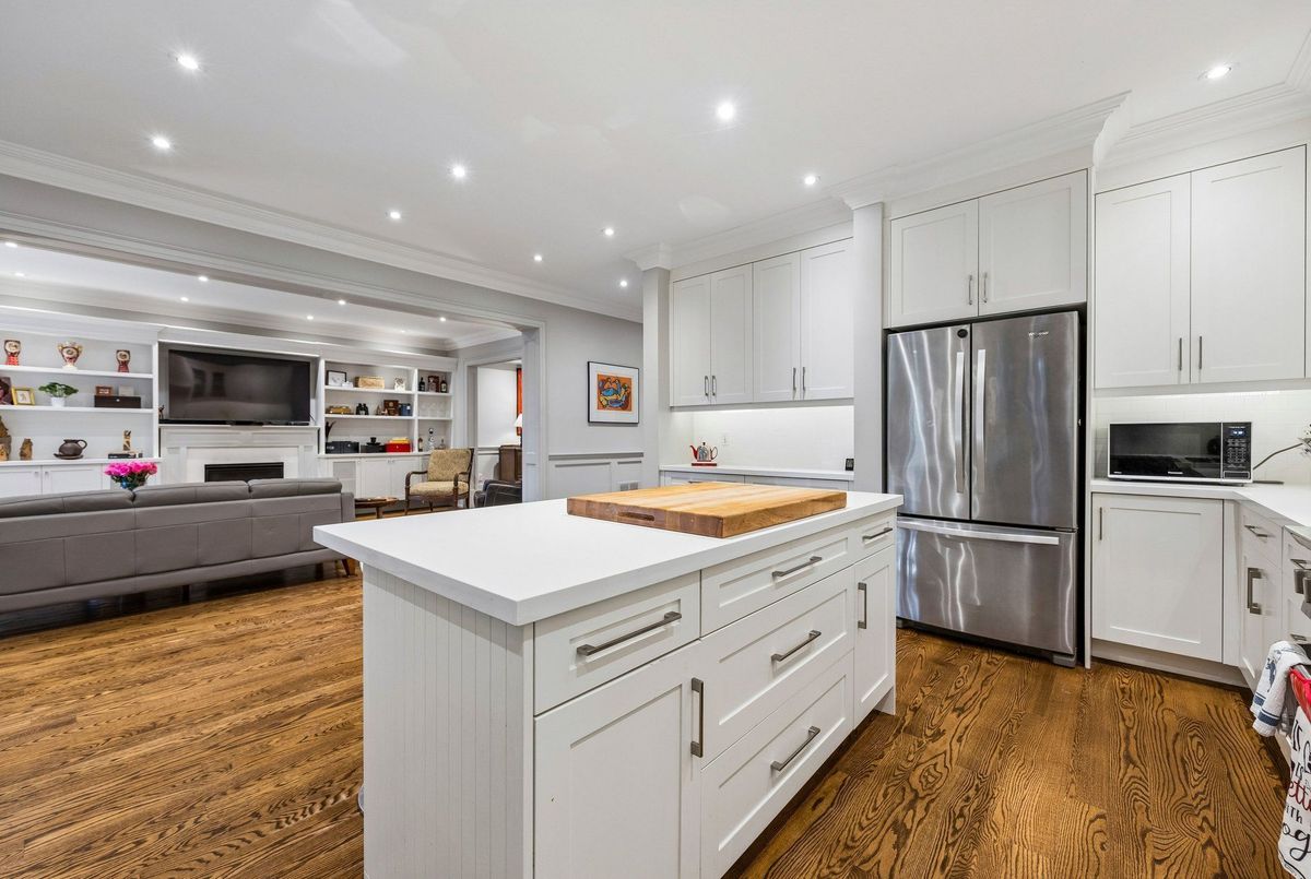 35 Neilson Avenue 35 Neilson Avenue Toronto E08