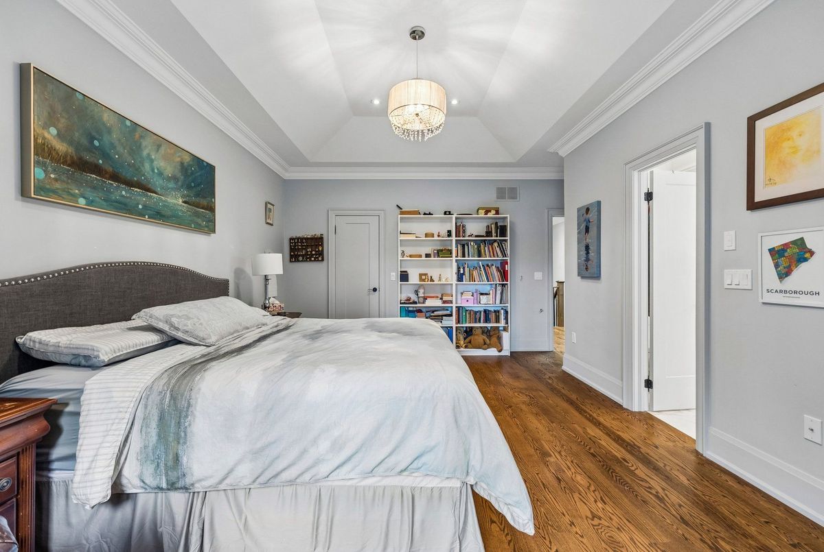 35 Neilson Avenue 35 Neilson Avenue Toronto E08