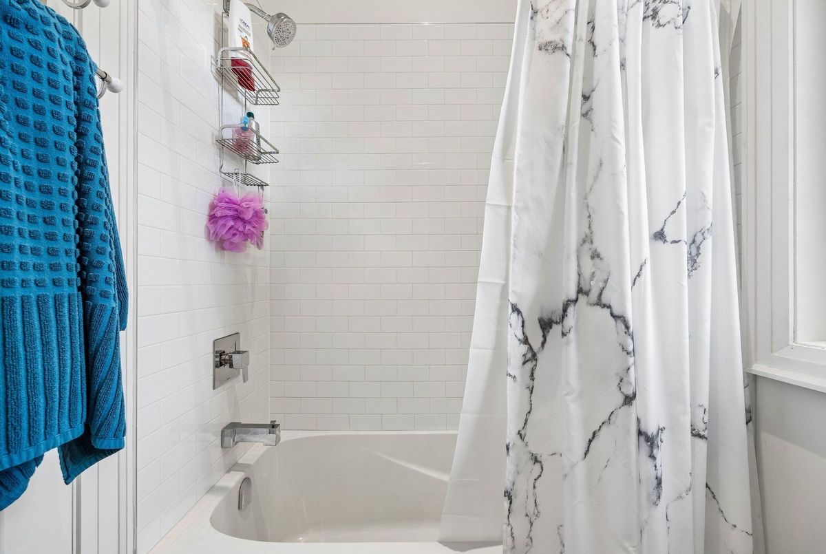 35 Neilson Avenue 35 Neilson Avenue Toronto E08