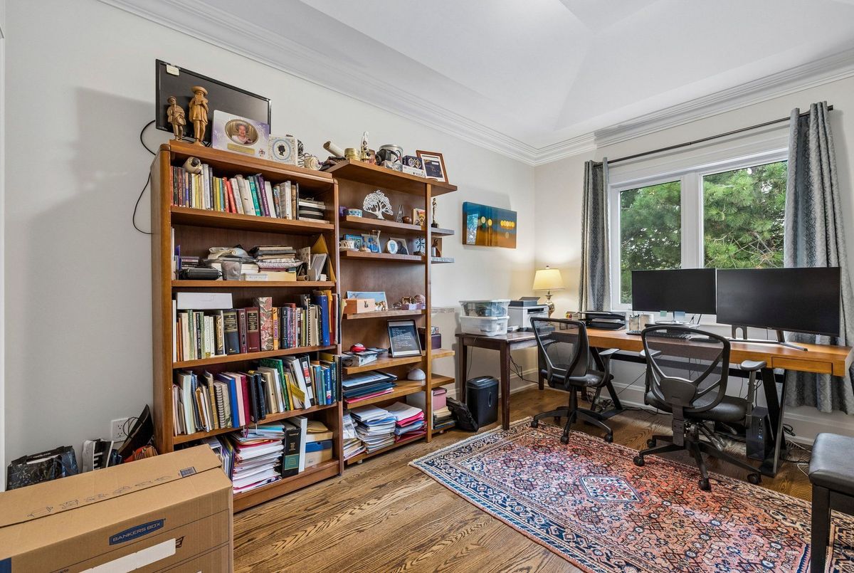 35 Neilson Avenue 35 Neilson Avenue Toronto E08