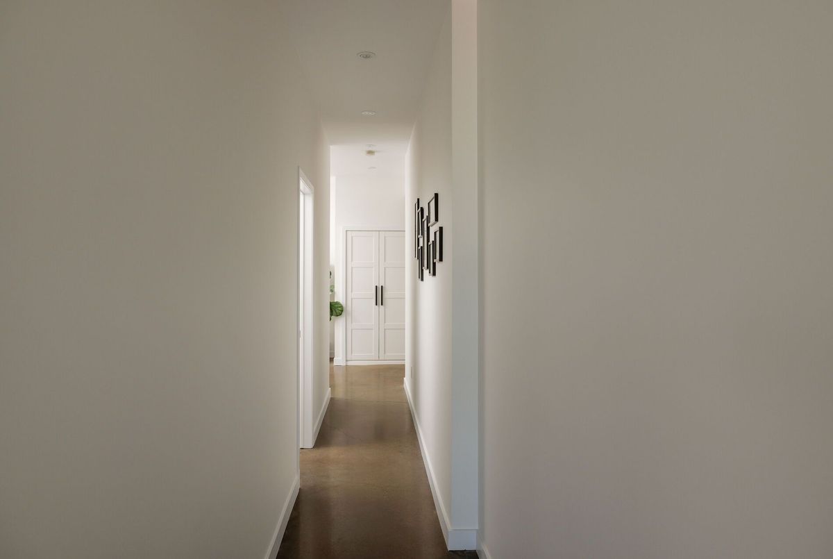 img-gallery