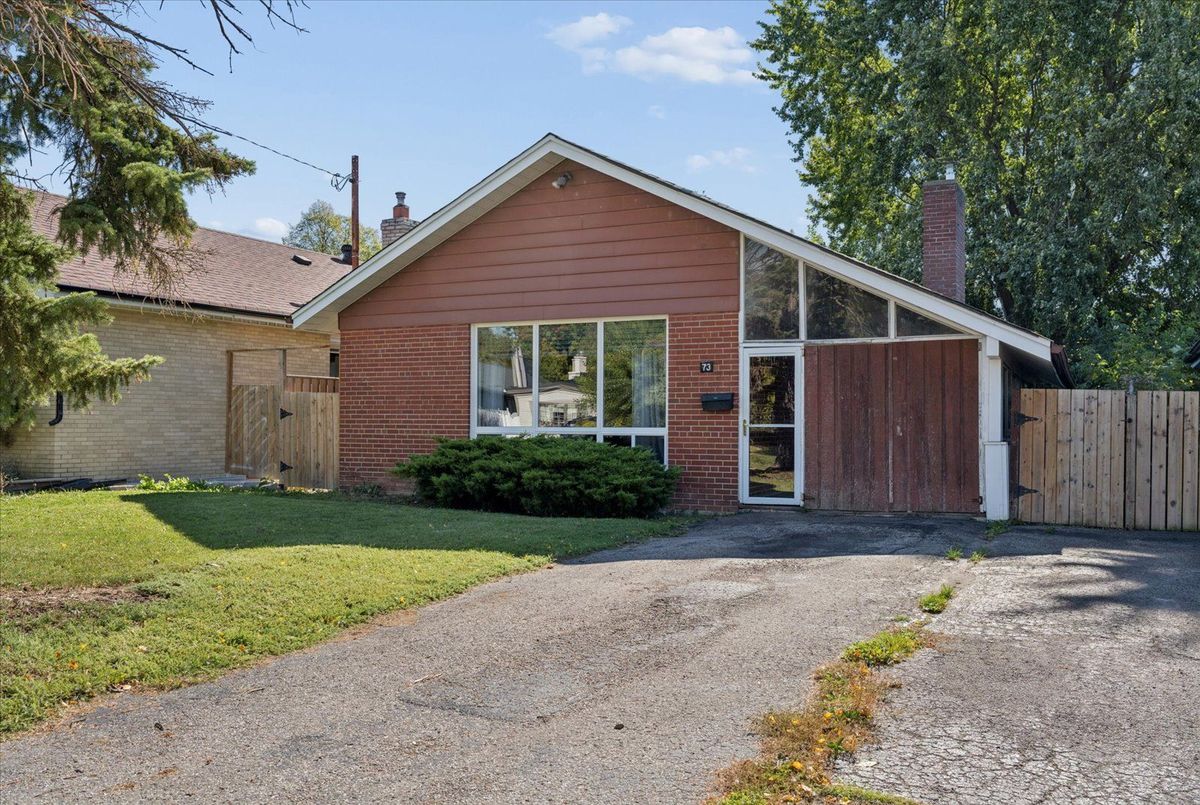 73 Deerfield Road 73 Deerfield Road Toronto E09