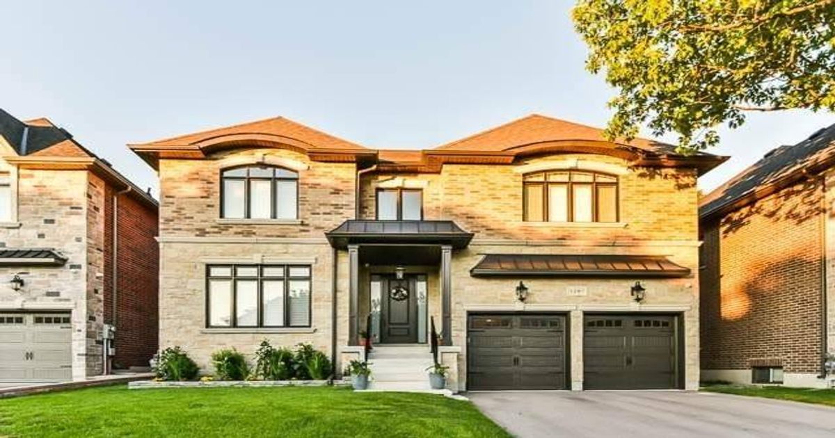 1297 Fawndale Rd Pickering
