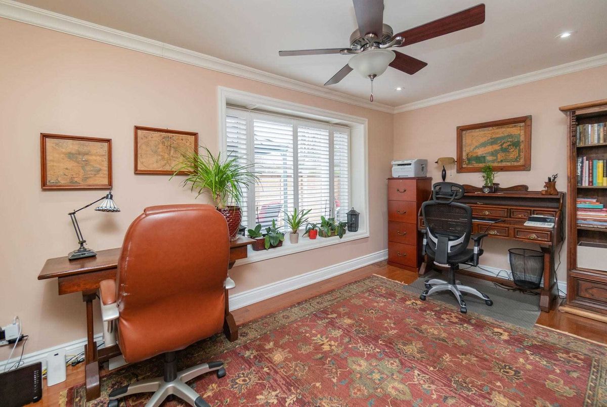 81 Regency Sq 81 Regency Sq Toronto