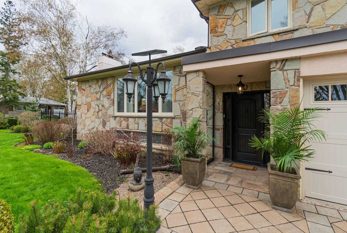 81 Regency Sq 81 Regency Sq Toronto