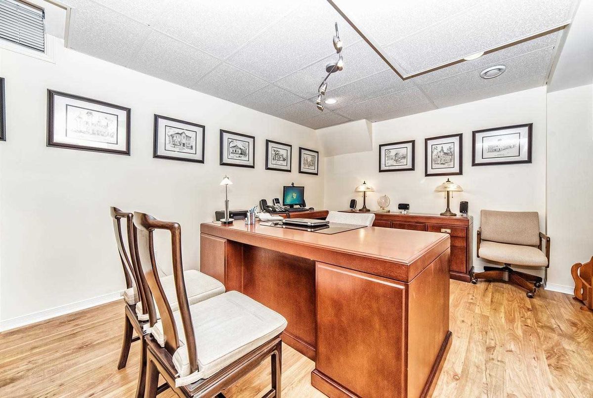 1143 Gloucester Sq 1143 Gloucester Sq Pickering
